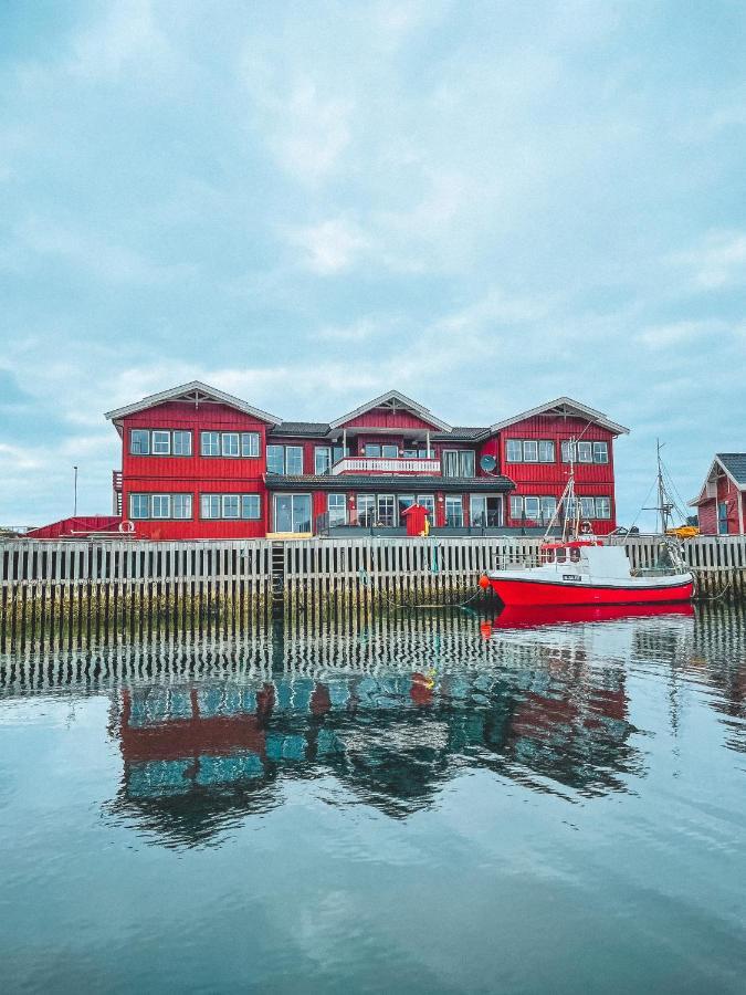 Røst Bryggehotell Eksteriør billede